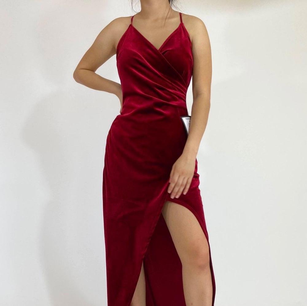 Beautiful red dress from Macys NWT